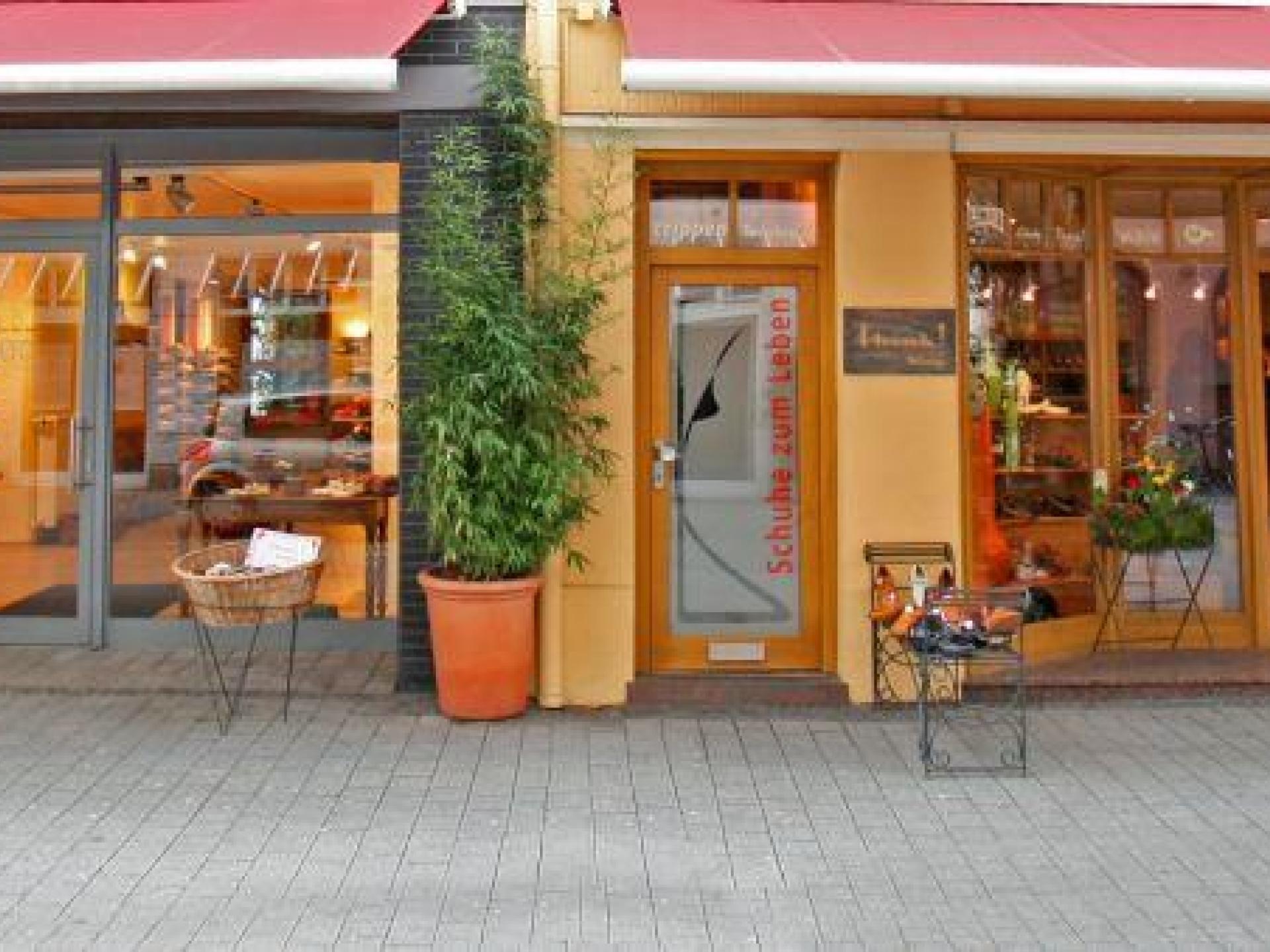 berg gmbh & co kg schuhe